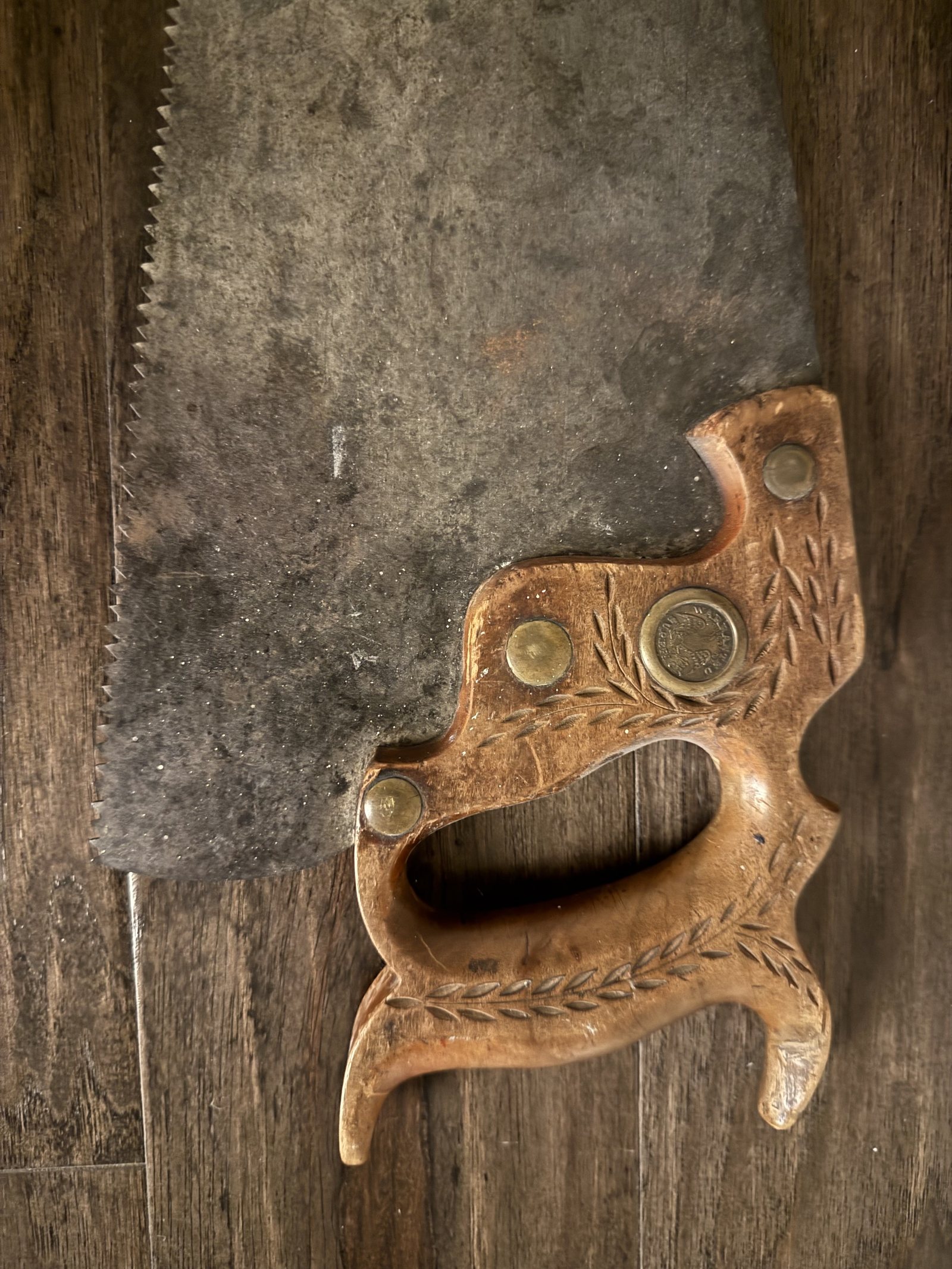 The full saw, blade and handle